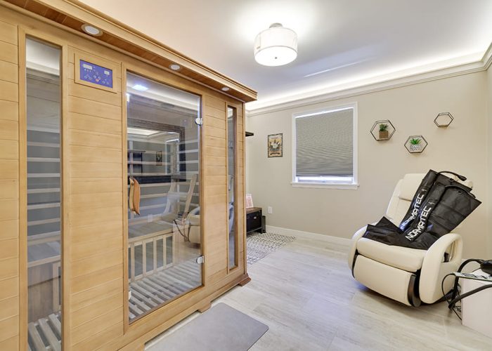 Colon-Hydrotherapy 3)