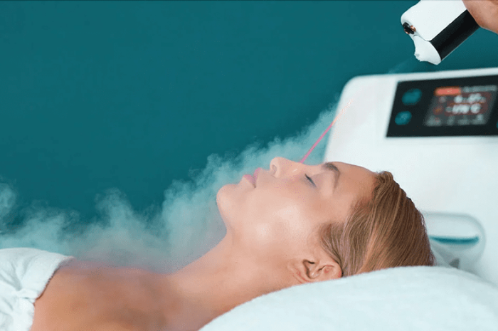 Facial-Cryotherapy (1)
